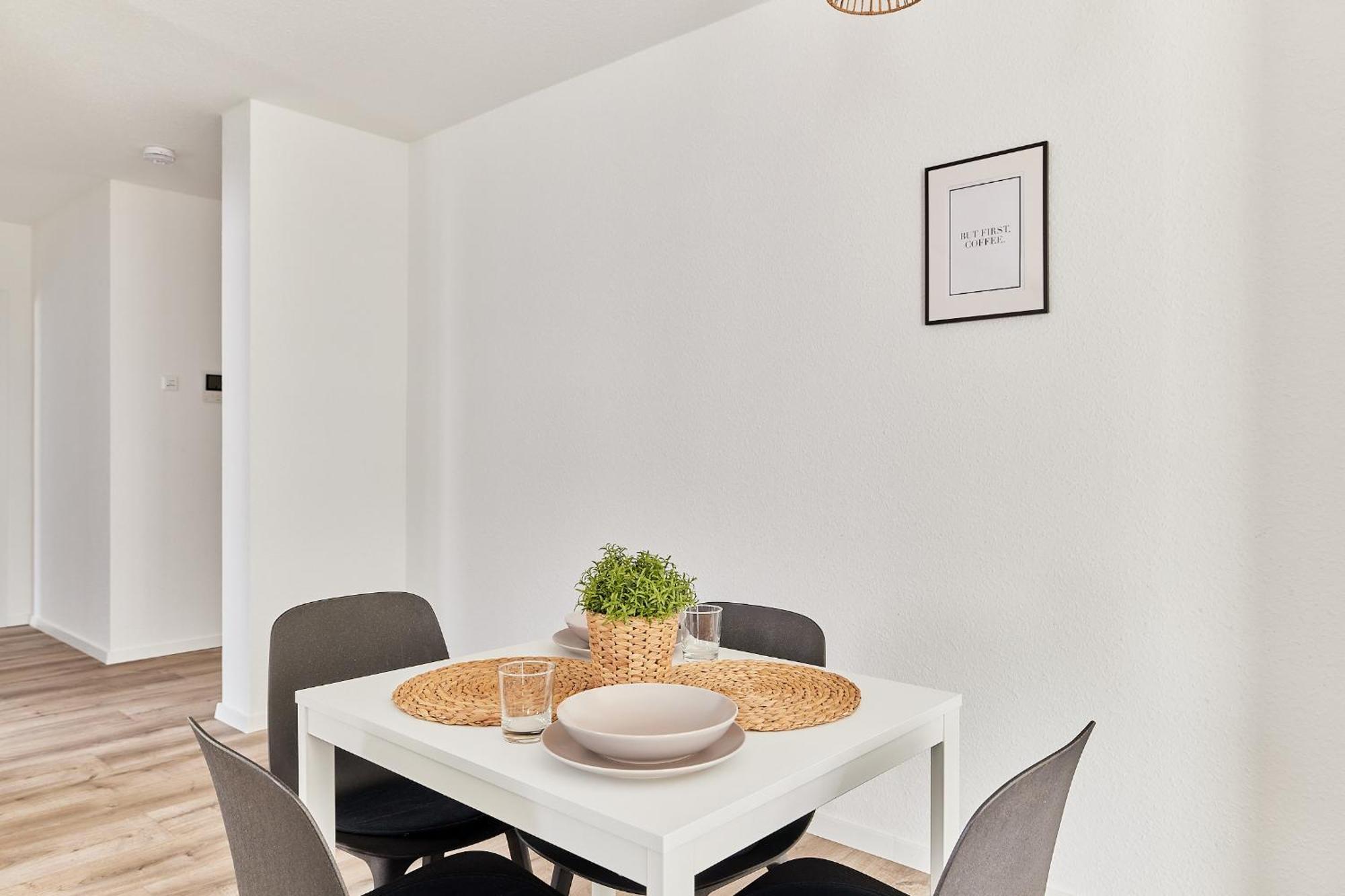 Elegantes 2 Neubau Ruhige Lage Apartment *
