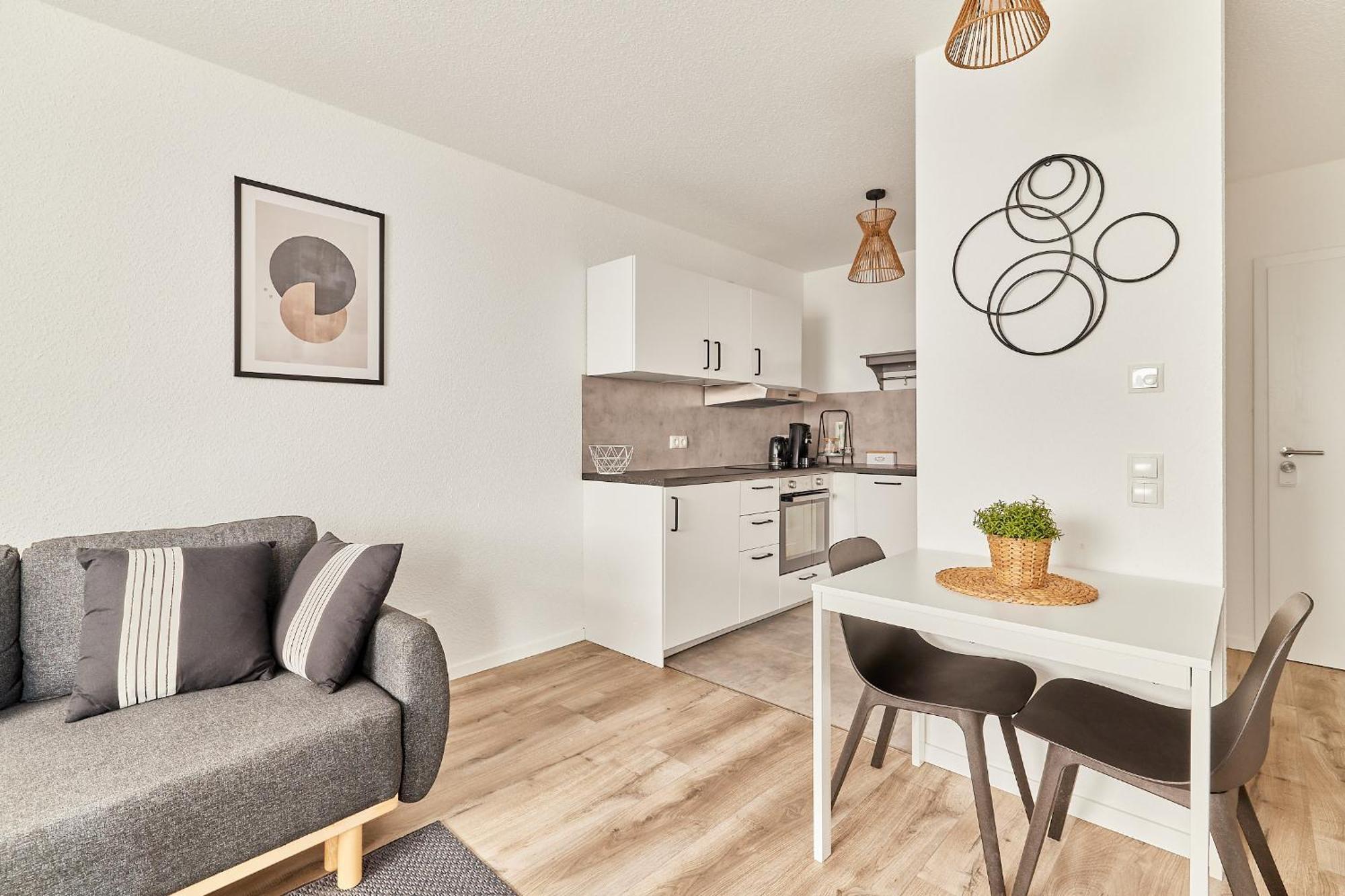 Ela Apartment *